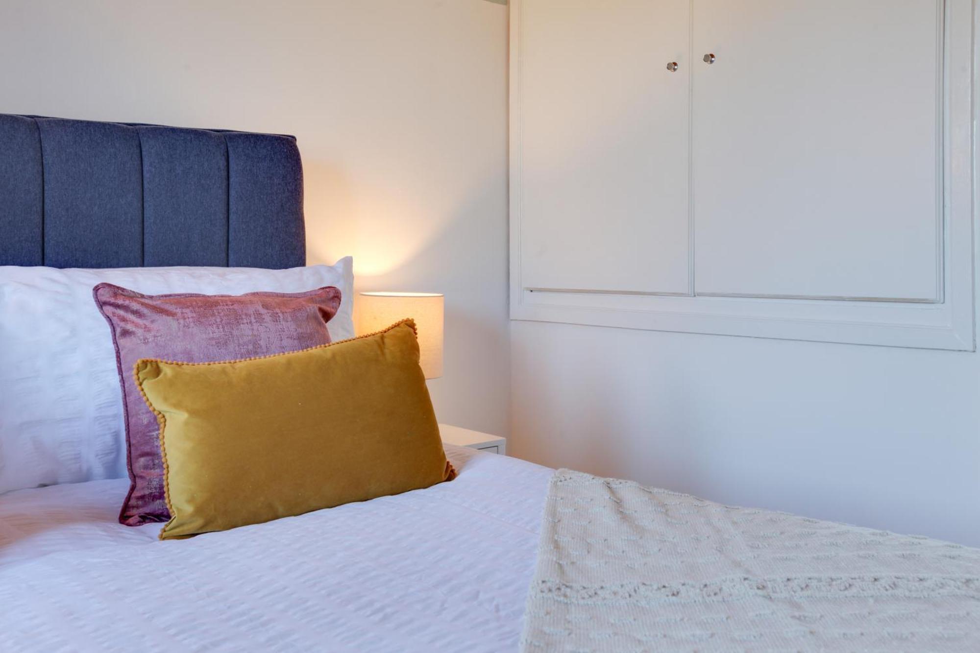 Cosy Two Bedroom House - Chelmsford - Free Parking And Wifi Bagian luar foto