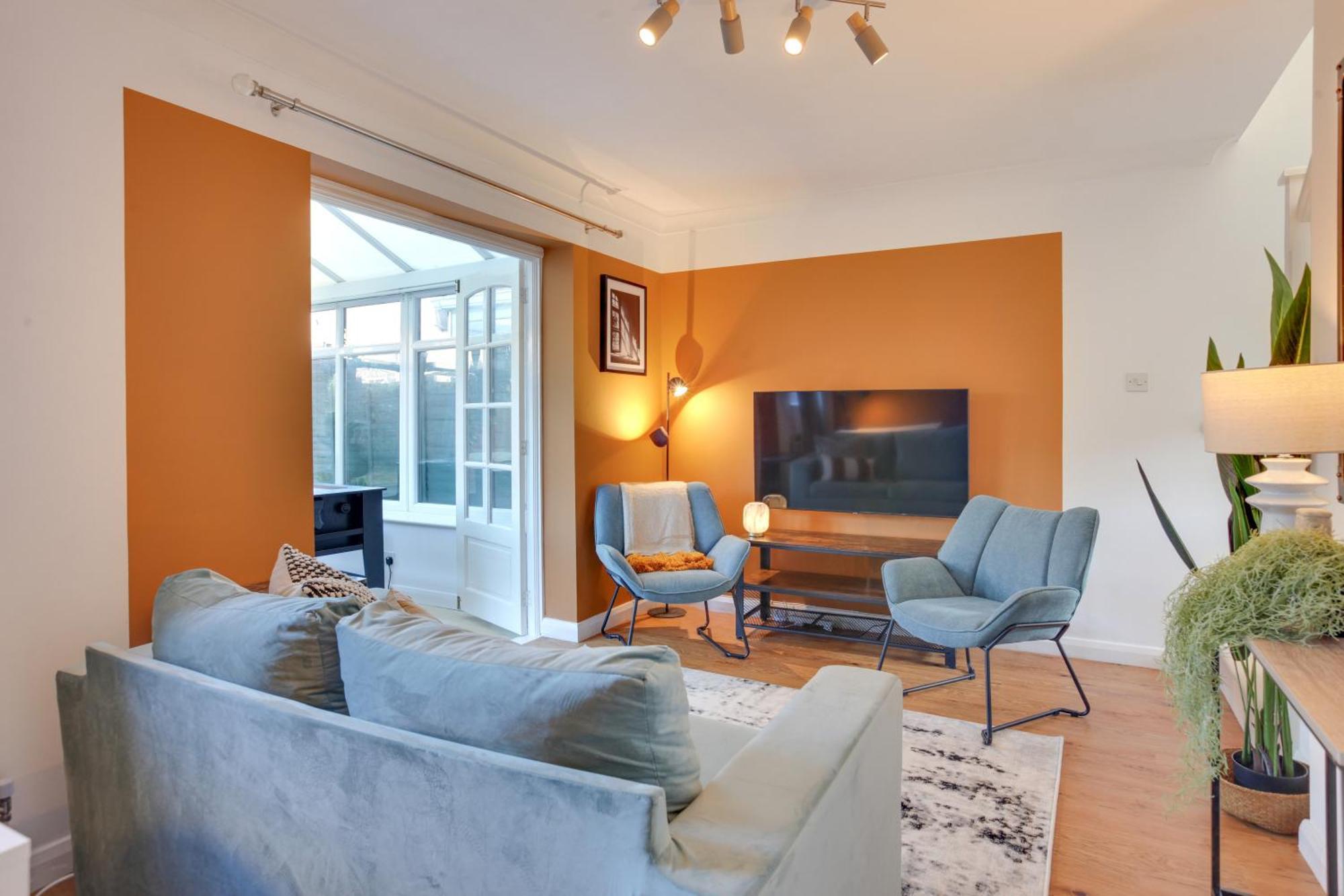 Cosy Two Bedroom House - Chelmsford - Free Parking And Wifi Bagian luar foto